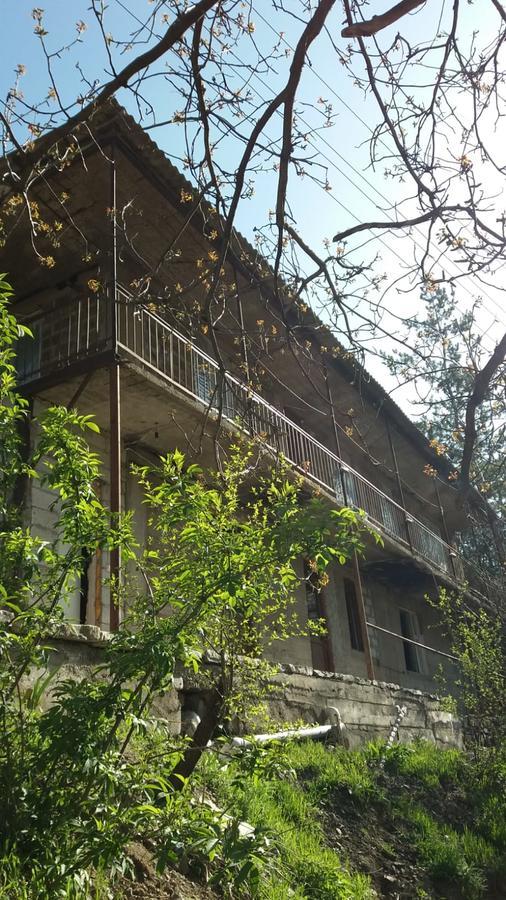 Arami Guest House Dilijan Exterior foto